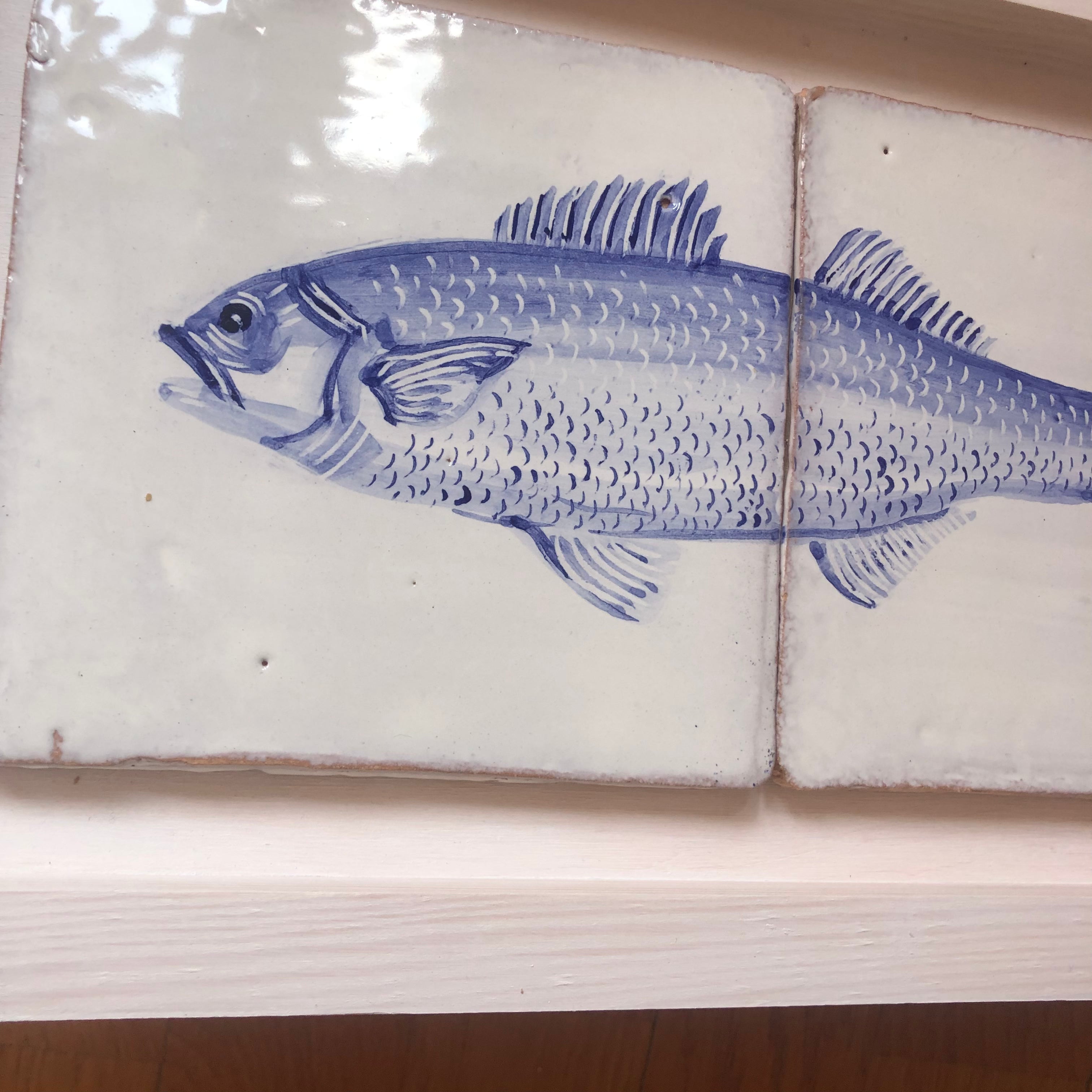 Fish motif Azulejo Handpainted Tile Mural 15 cm x 30 cm/ Kézműves csempe
