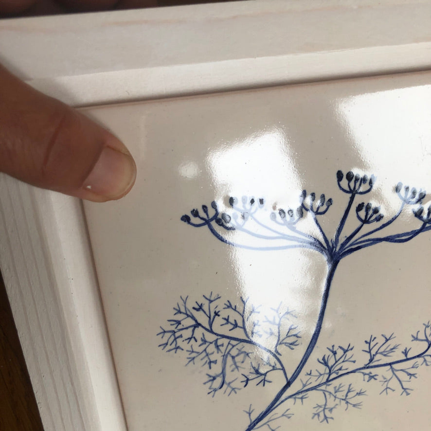 Fennel Handpainted azulejo glazed ceramic tile 15 cm x 15 cm /  Kézműves csempe
