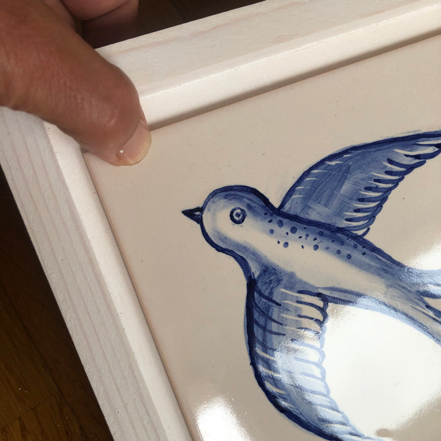 Swallow bird Handpainted azulejo glazed ceramic tile 15 cm x 15 cm /  Kézműves csempe
