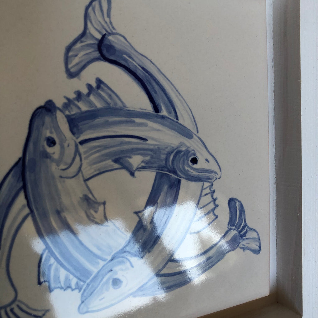 Celtic Triskele Fish Handpainted azulejo glazed ceramic tile 15 cm x 15 cm /  Kézműves csempe